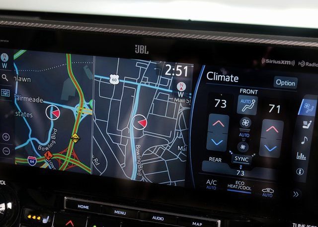 Used 2021 Toyota Highlander Platinum image 19