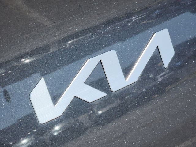 Used 2024 Kia EV6 Light RWD image 6