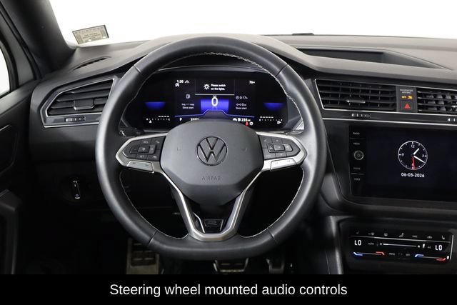 Used 2023 Volkswagen Tiguan SE R-Line AWD/4WD image 7