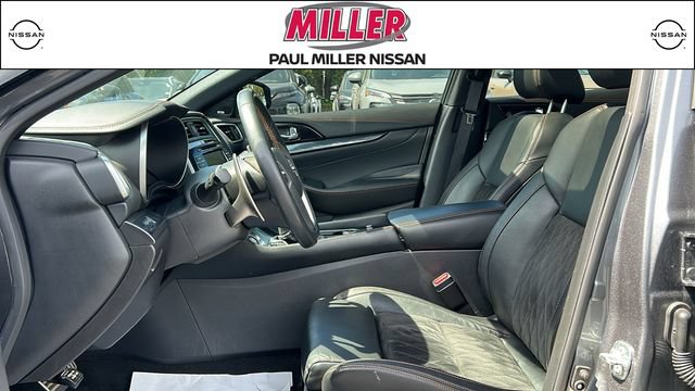 Certified 2023 Nissan Maxima SR w/ Sport Mat Group FWD image 10