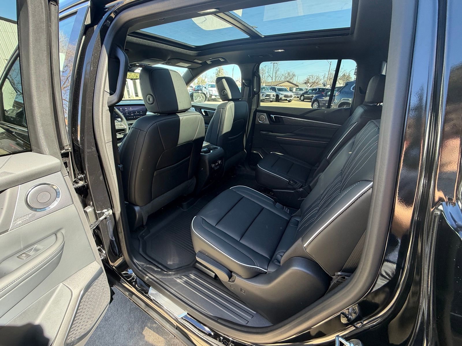 New 2026 Buick Enclave Avenir w/ Super Cruise Package image 29