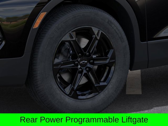 New 2026 Chevrolet Blazer LT w/ Convenience Package AWD/4WD image 10