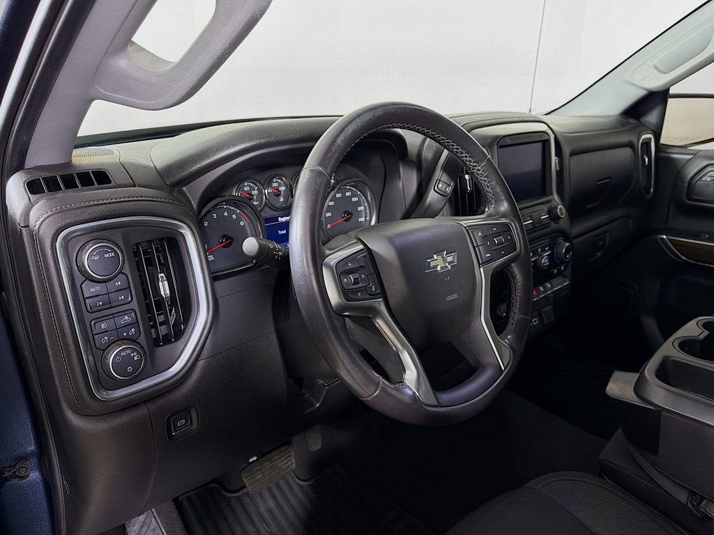 Used 2021 Chevrolet Silverado 1500 RST w/ Z71 Off-Road Package AWD/4WD image 10