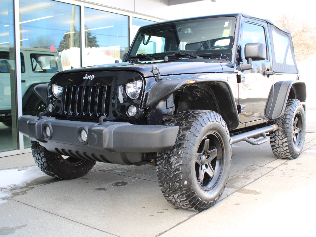 Used 2018 Jeep Wrangler Sport S image 3