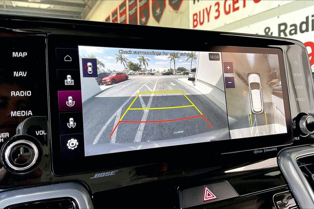 Used 2023 Kia Sorento SX Prestige image 12