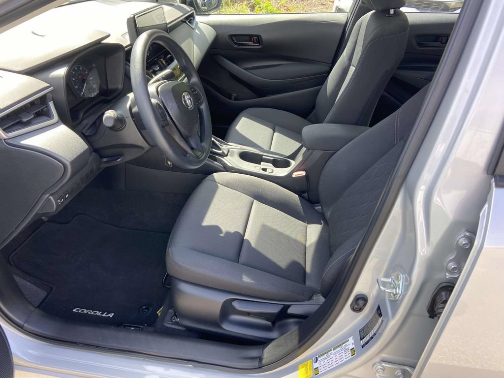 Used 2023 Toyota Corolla LE FWD image 15