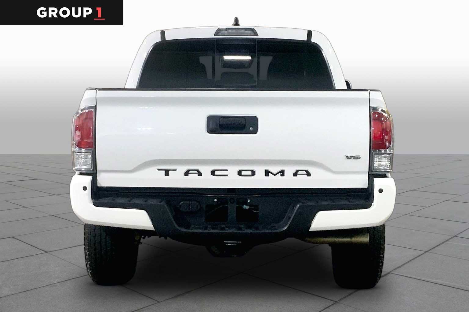 Used 2020 Toyota Tacoma TRD Off-Road w/ Technology Package AWD/4WD image 9