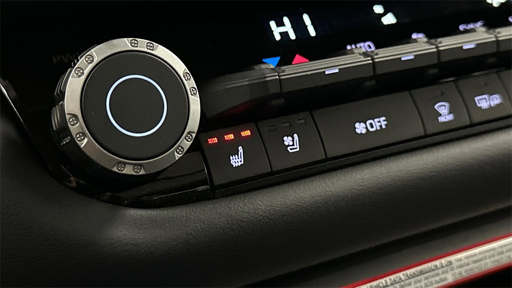 New 2025 Toyota Tundra Platinum image 26