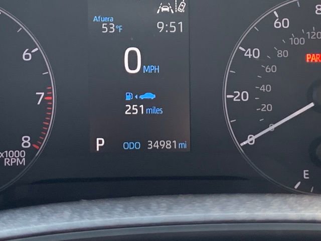 Used 2025 Toyota Corolla Cross L image 10