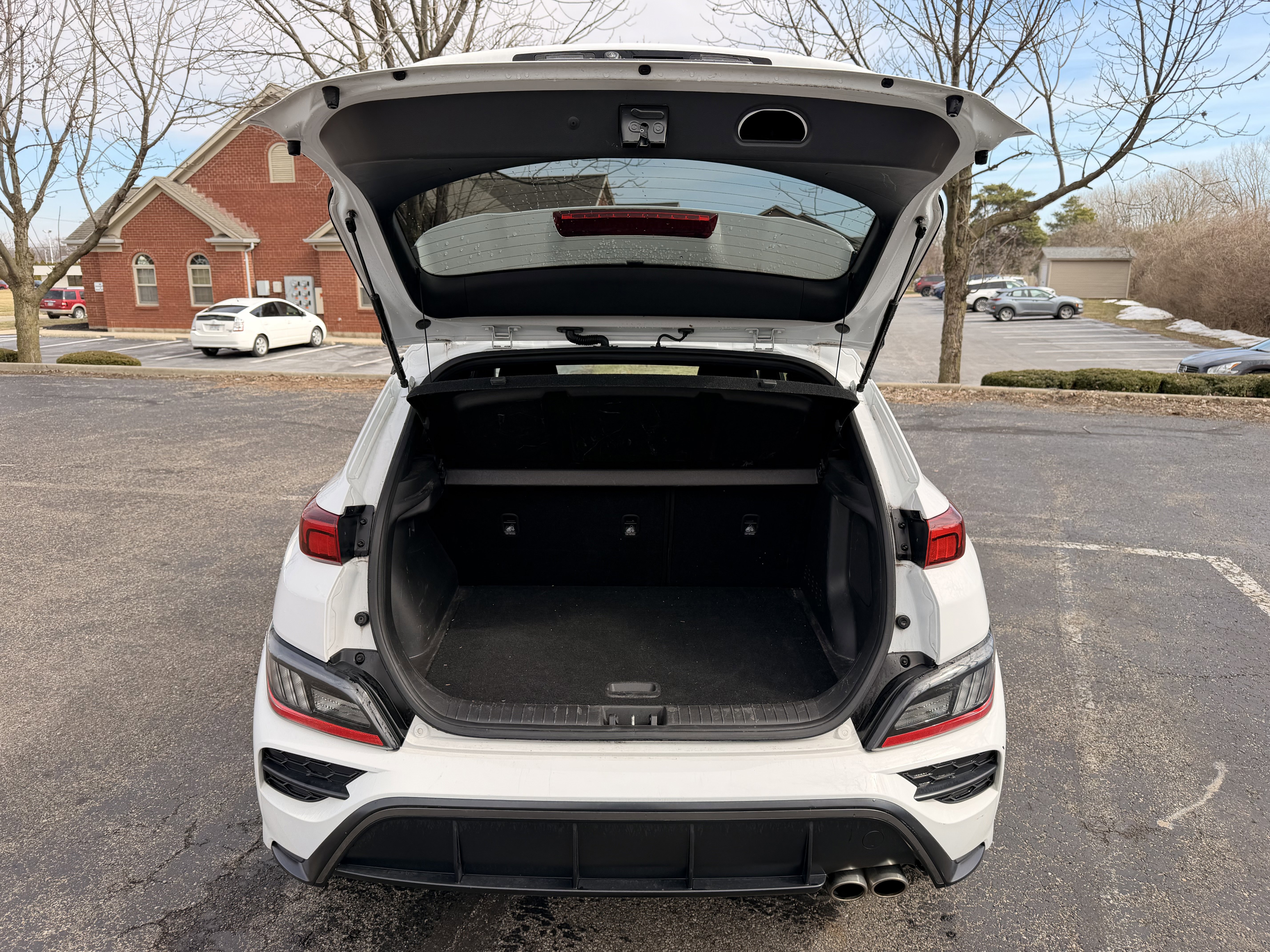 Used 2022 Hyundai Kona N Line w/ Tech Package image 13