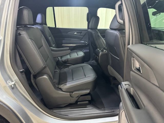 New 2026 Chevrolet Traverse LT w/ LPO, Floor Liner Package AWD/4WD image 39
