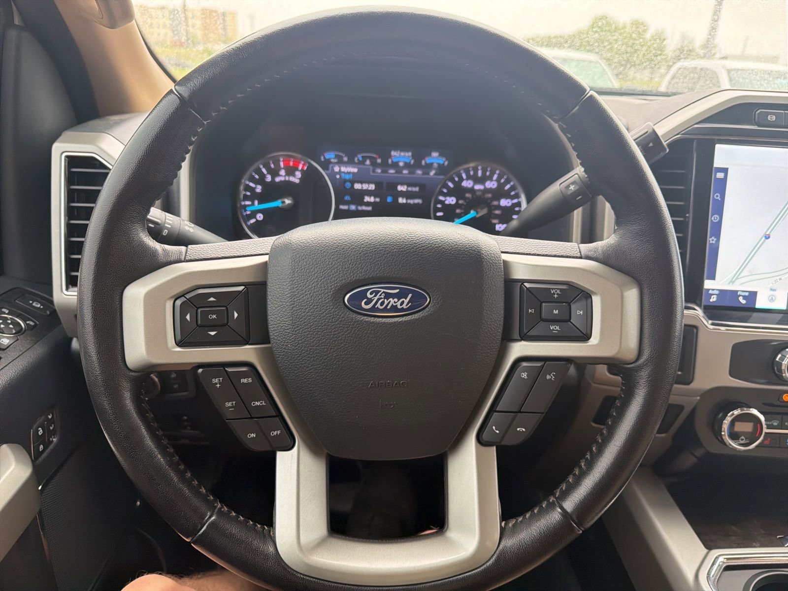 Used 2022 Ford F350 Lariat w/ Lariat Ultimate Package image 24