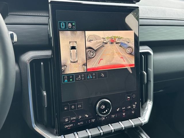 New 2025 GMC Acadia Elevation w/ Elevation Premium Package image 32