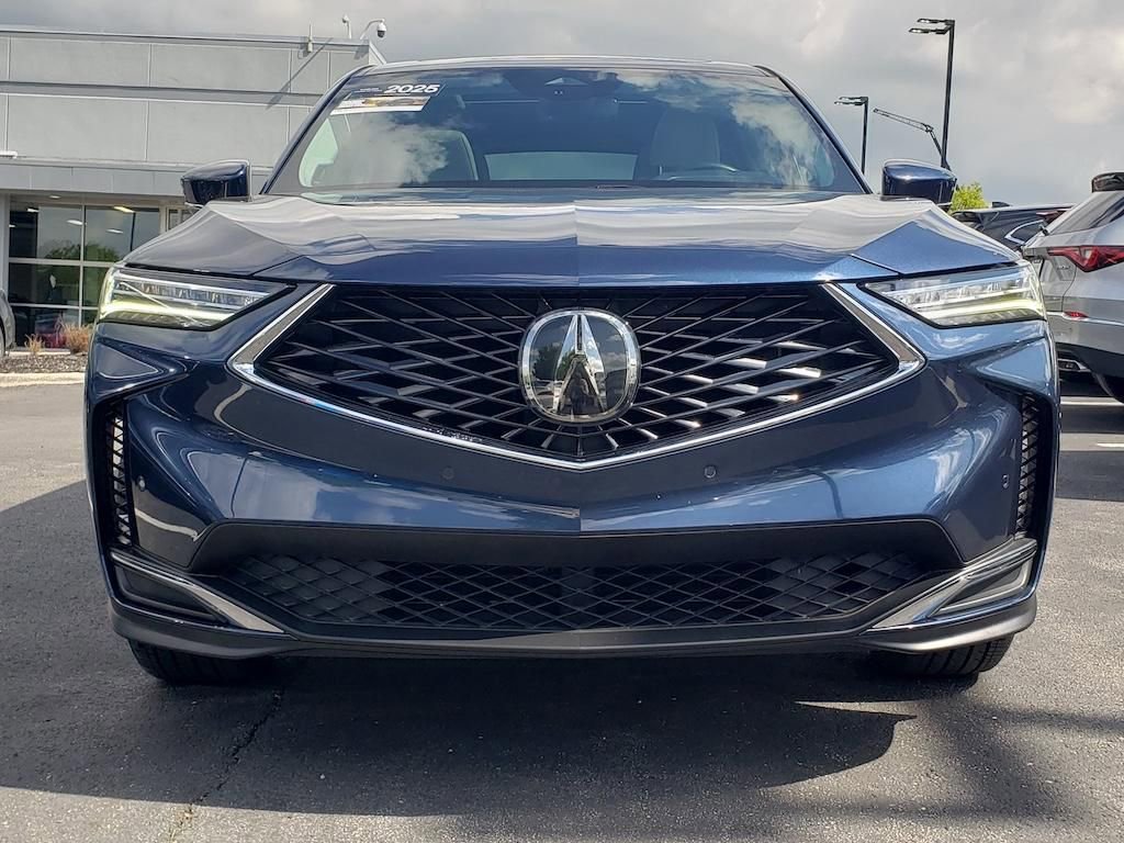 Certified 2025 Acura MDX SH-AWD w/ Technology Package image 3