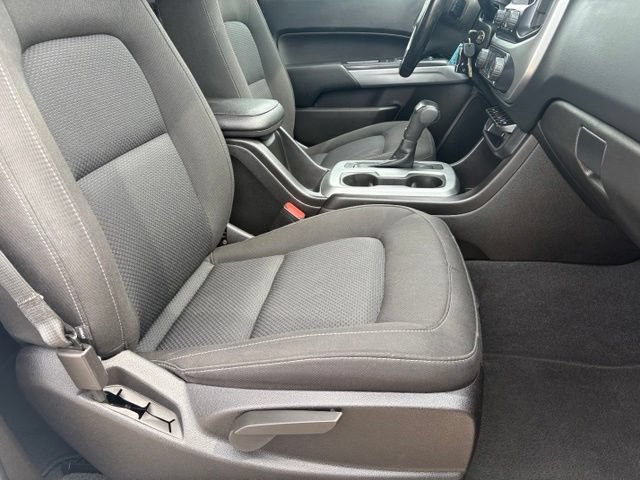 Used 2021 Chevrolet Colorado LT w/ Safety Package AWD/4WD image 19