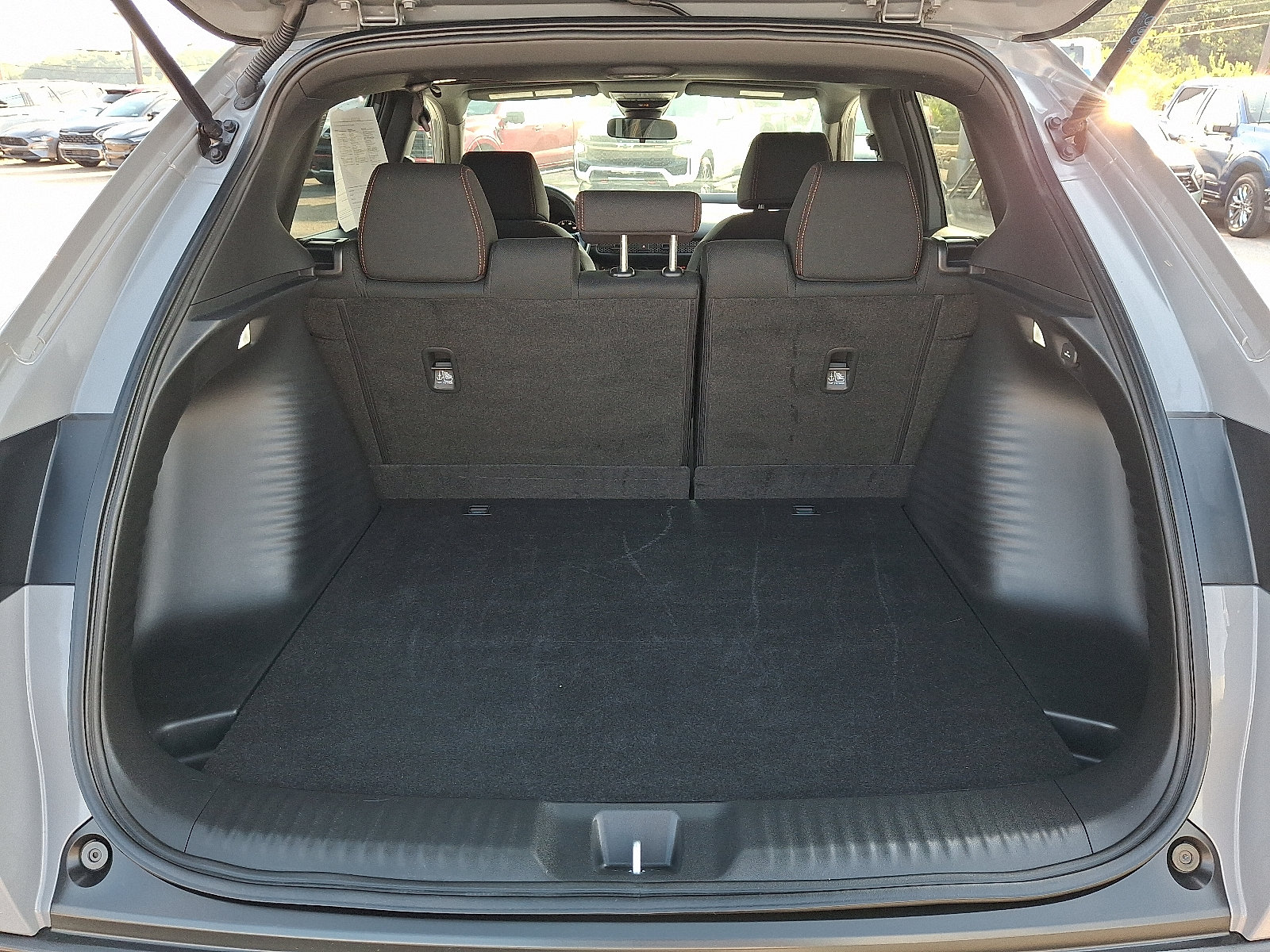 Used 2025 Honda HR-V Sport image 28