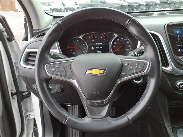 Used 2019 Chevrolet Equinox LT w/ Sun & Navigation Package image 17