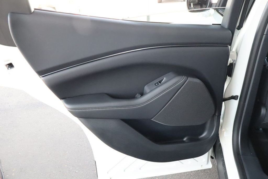 New 2026 Ford Mustang Mach-E Select w/ Comfort Package Lite RWD image 36