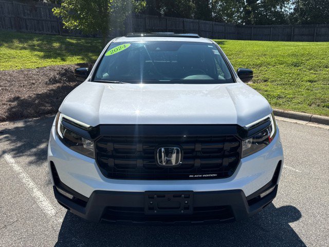 Certified 2024 Honda Ridgeline Black Edition image 2