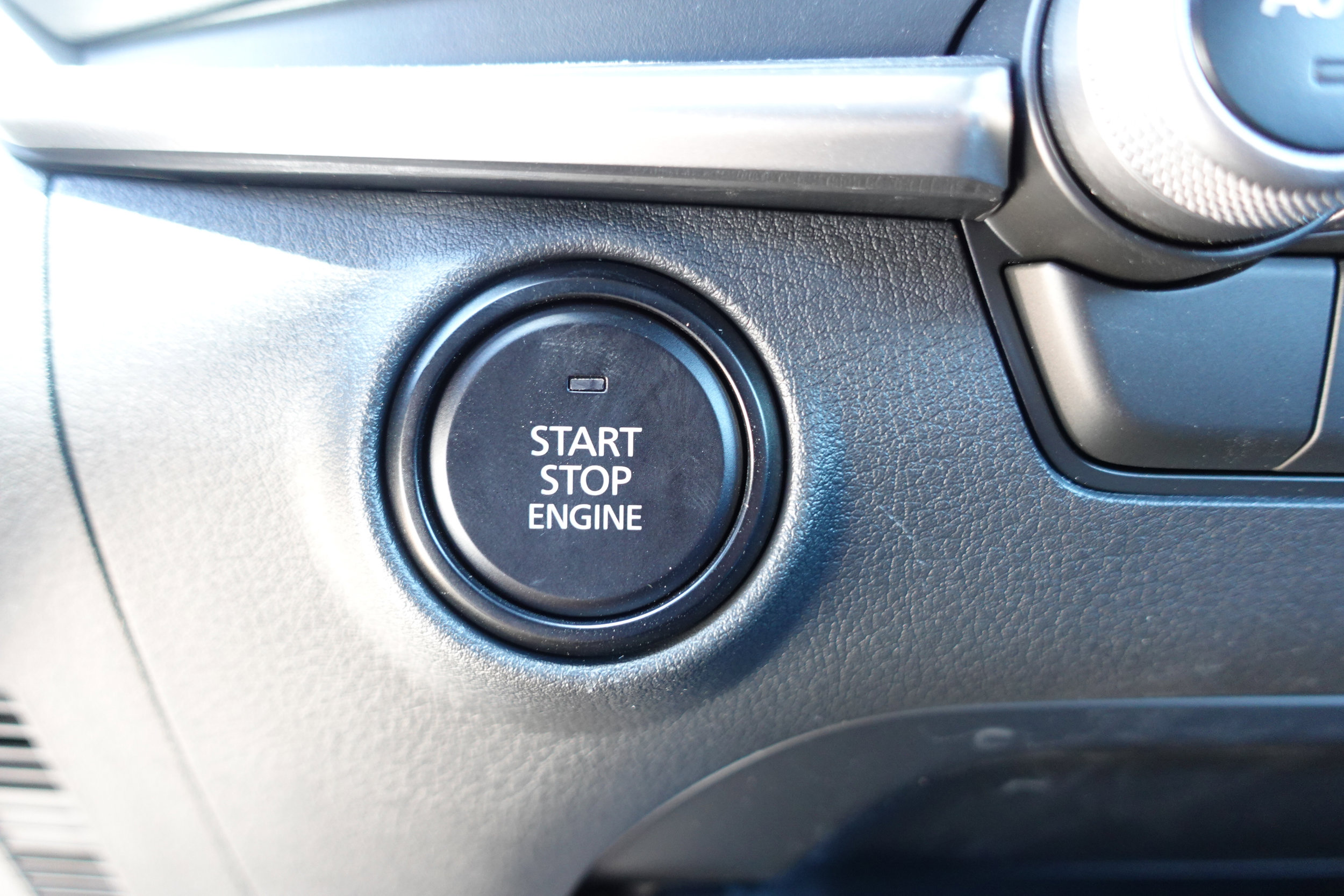 Certified 2025 MAZDA MAZDA3 s Sport image 17