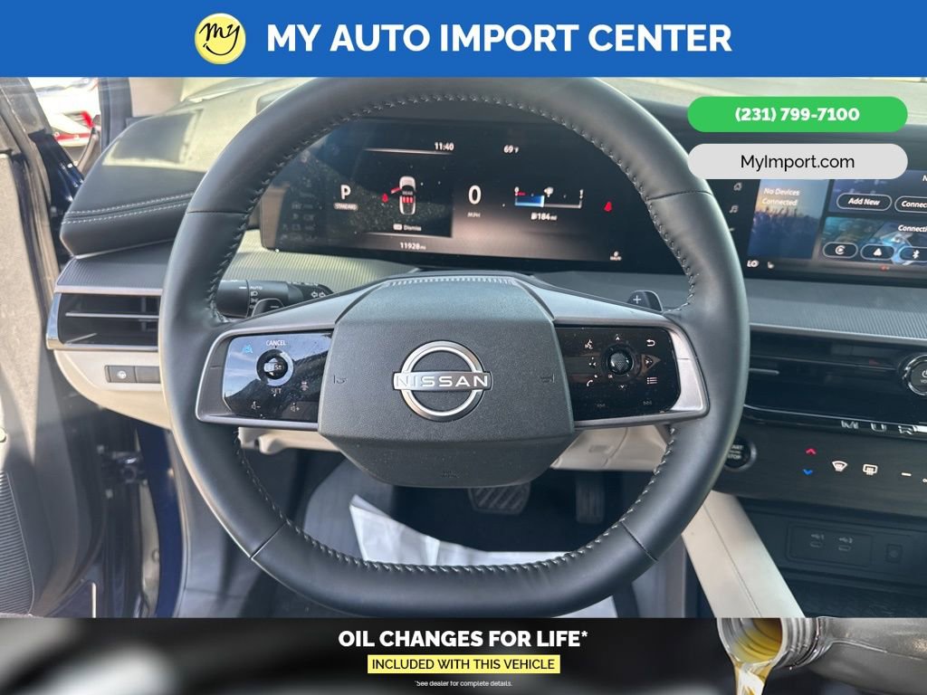 Used 2025 Nissan Murano SV AWD/4WD image 9