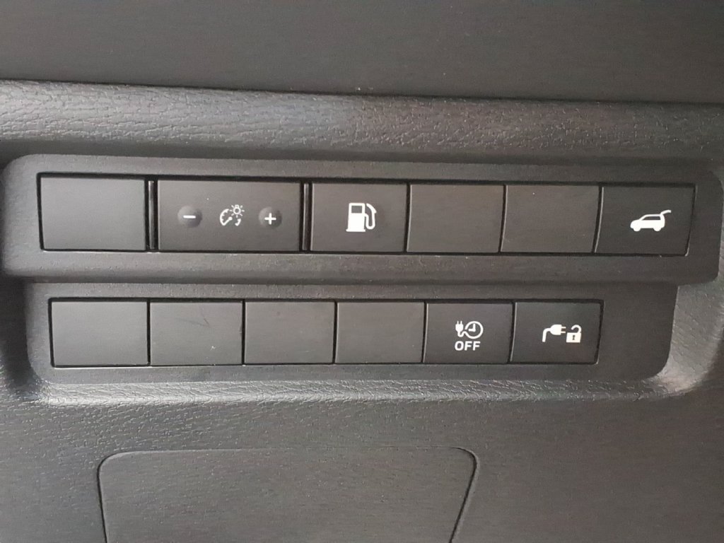 New 2026 Nissan Rogue SL AWD/4WD image 18