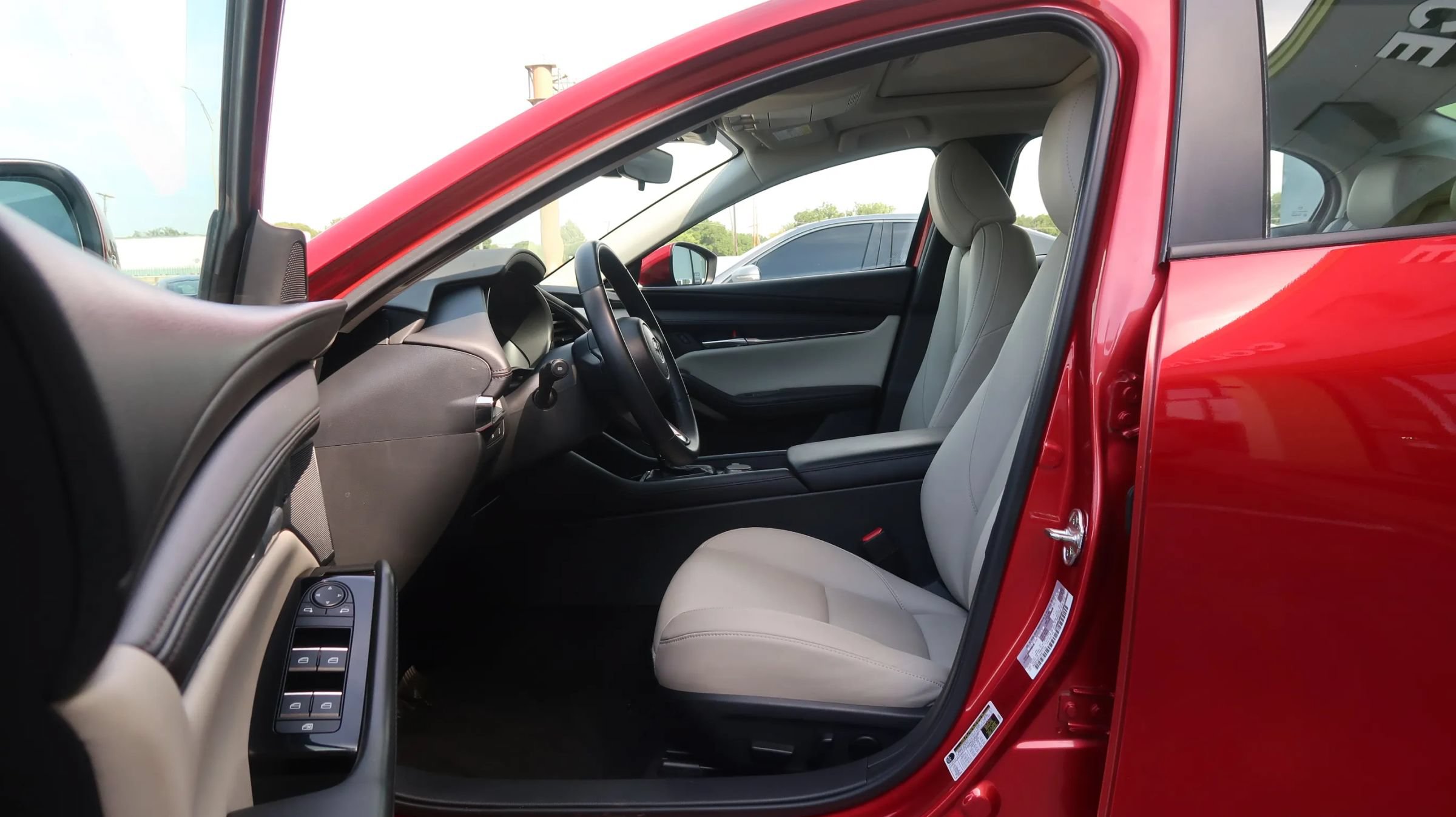 Used 2025 MAZDA MAZDA3 s FWD image 15