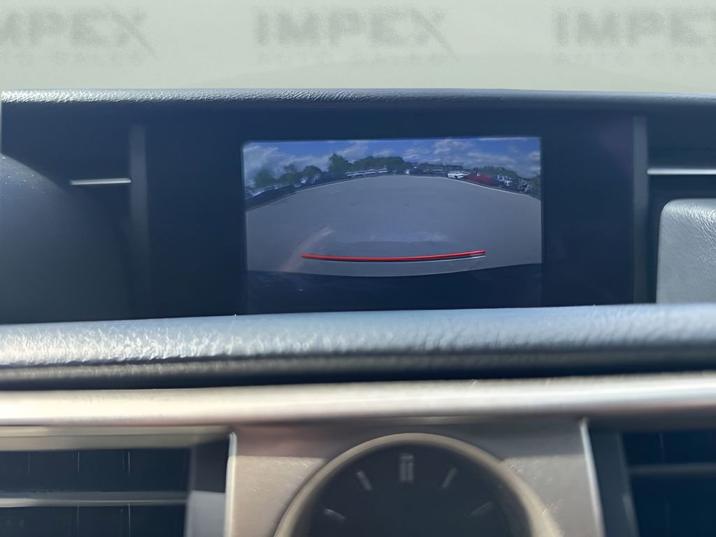 Used 2016 Lexus IS 200t w/ F Sport Package RWD image 20