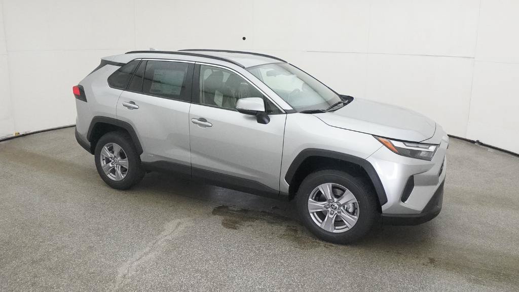 New 2025 Toyota RAV4 XLE AWD/4WD image 15