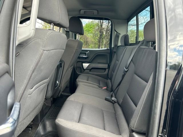Used 2018 Chevrolet Silverado 1500 LT w/ Midnight Edition AWD/4WD image 24