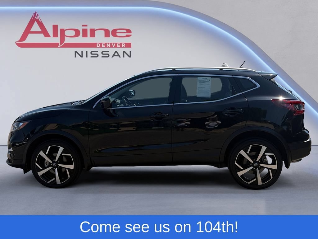 Used 2022 Nissan Rogue Sport SL AWD/4WD image 2