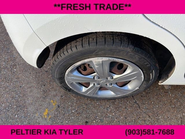 Used 2021 Chevrolet Spark LS image 11