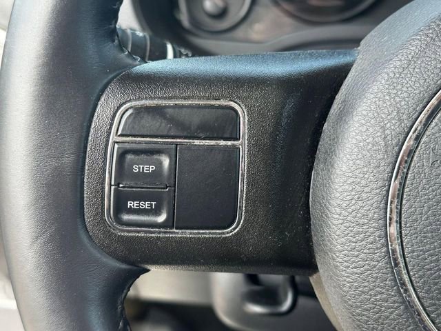 Used 2017 Jeep Patriot High Altitude image 18