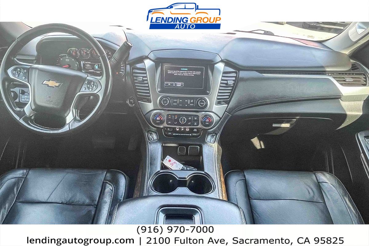 Used 2020 Chevrolet Suburban LT w/ Luxury Package image 11