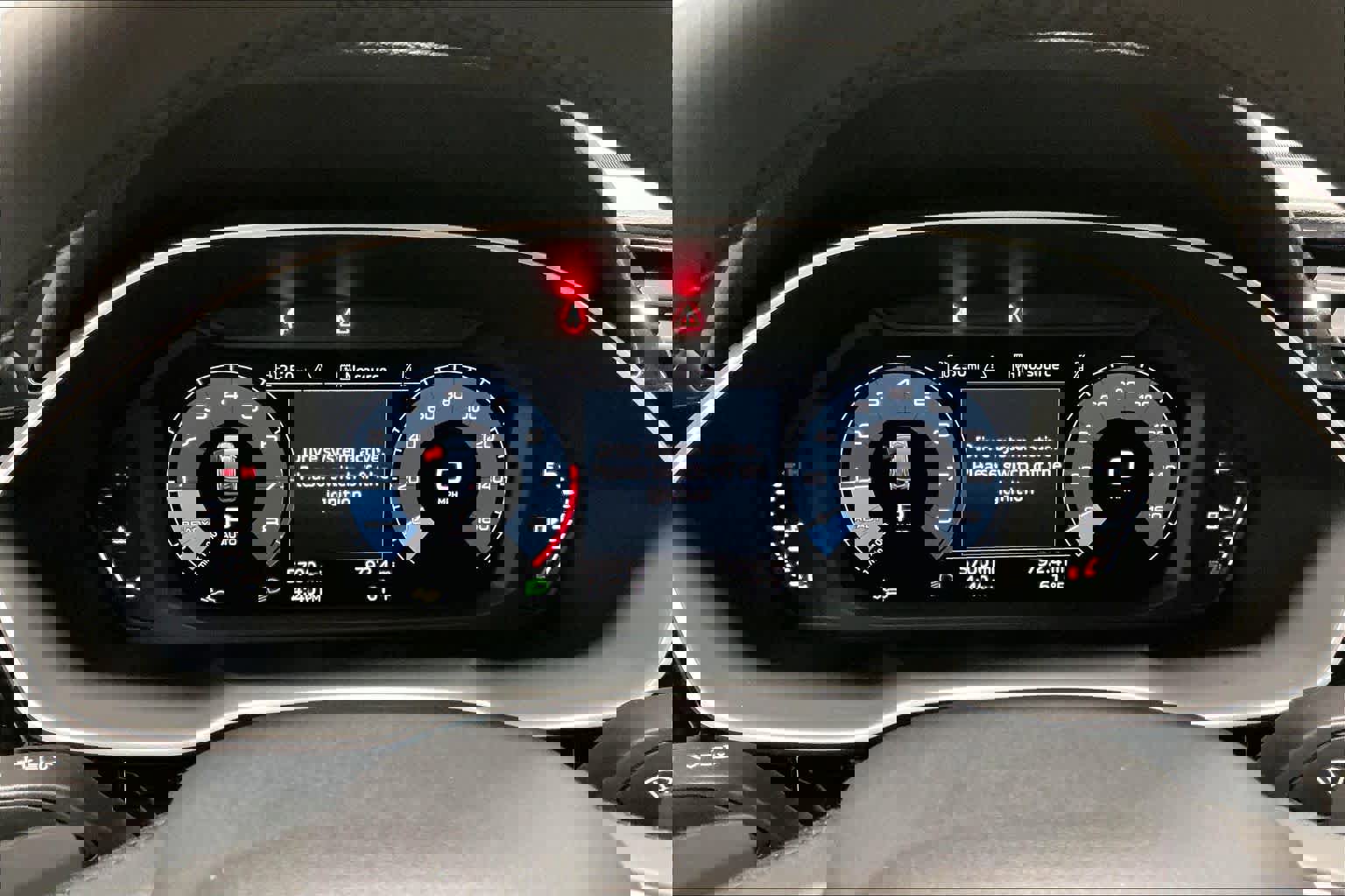 Used 2025 Audi Q3 2.0T Premium w/ Convenience Package image 22