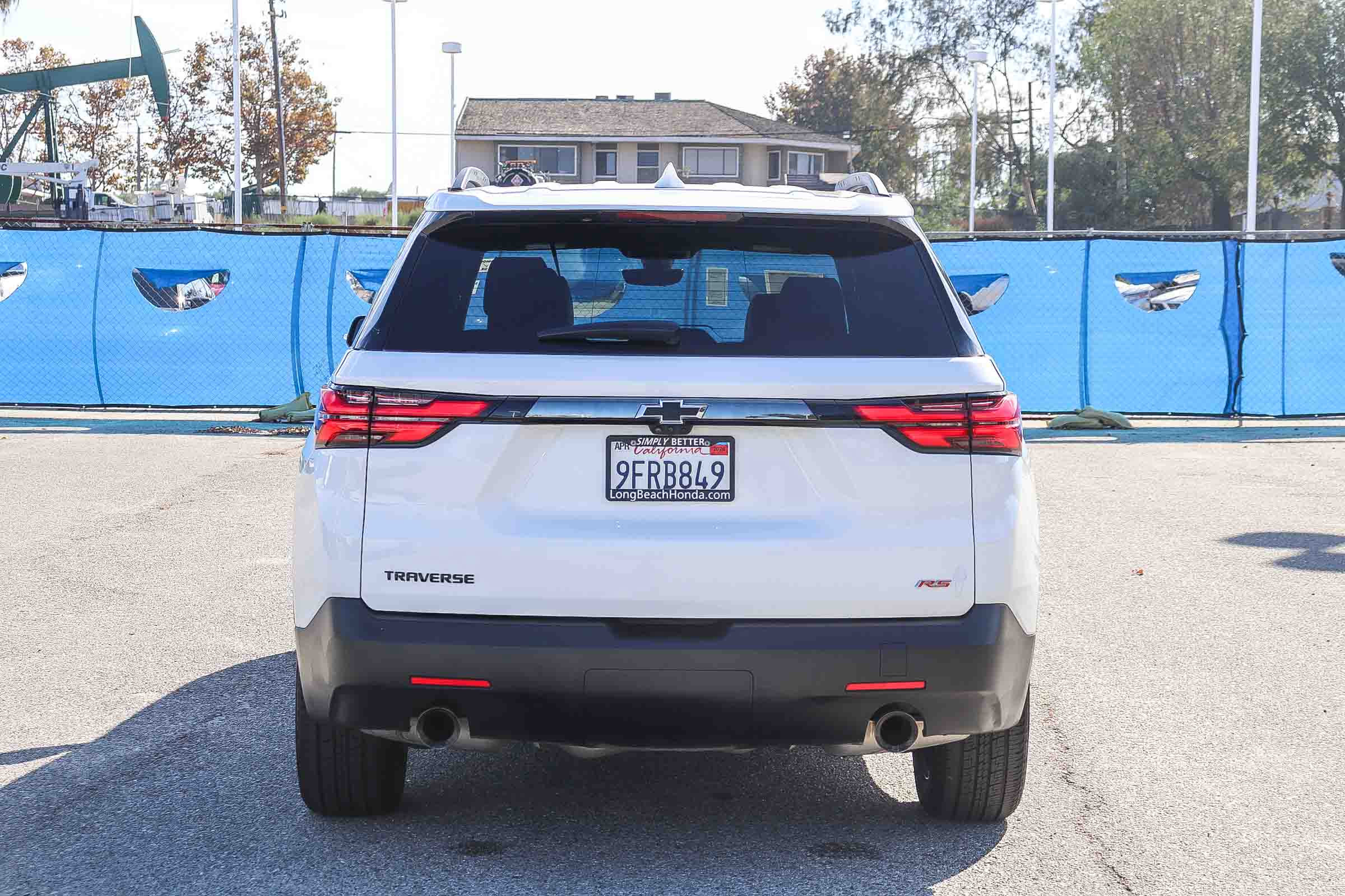 Used 2023 Chevrolet Traverse RS w/ LPO, Cargo Package image 8