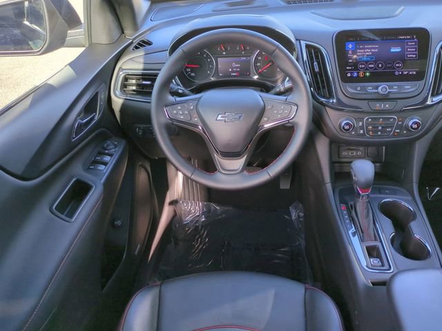 Used 2024 Chevrolet Equinox RS w/ RS Leather Package image 17
