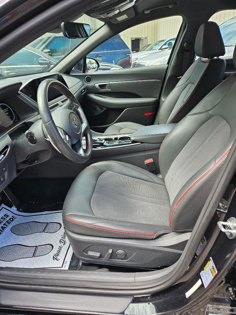 Used 2021 Hyundai Sonata SEL Plus image 16