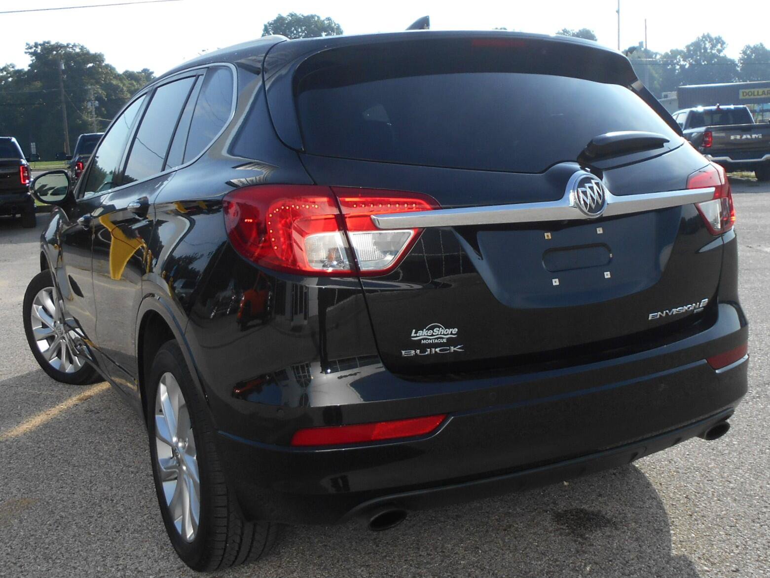 Used 2017 Buick Envision Premium AWD/4WD image 3
