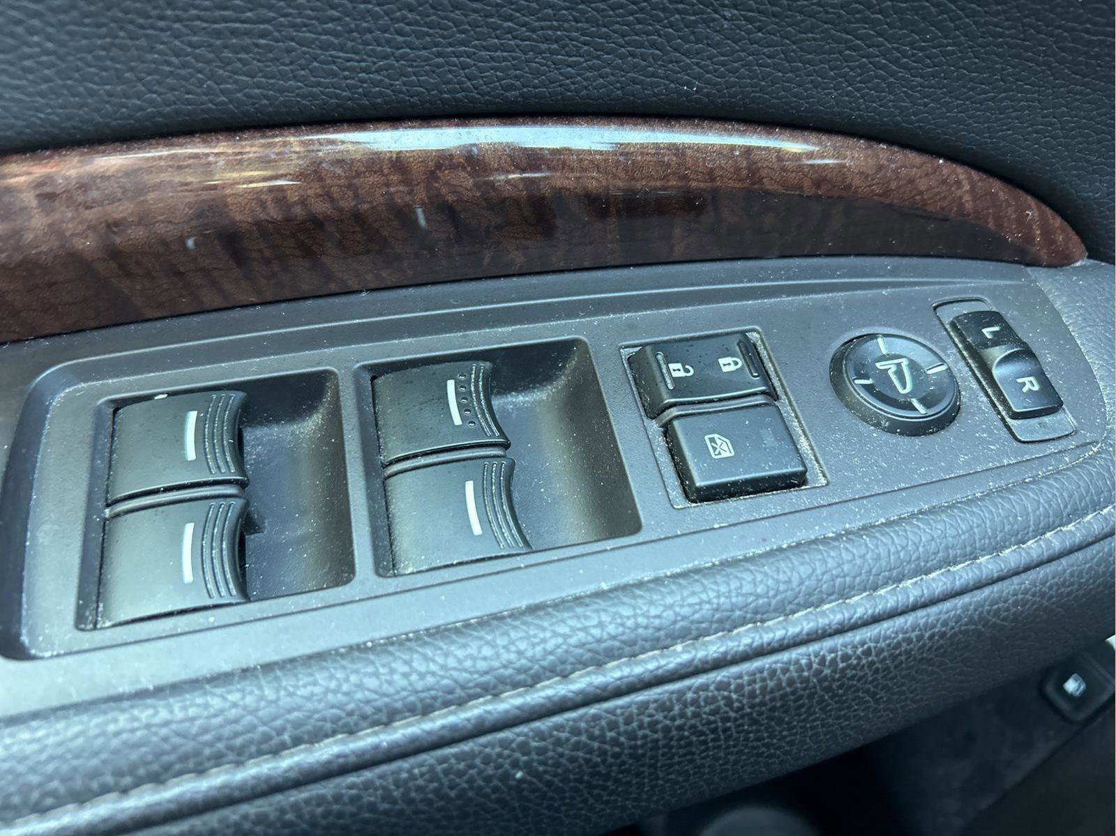 Used 2020 Acura MDX SH-AWD image 24