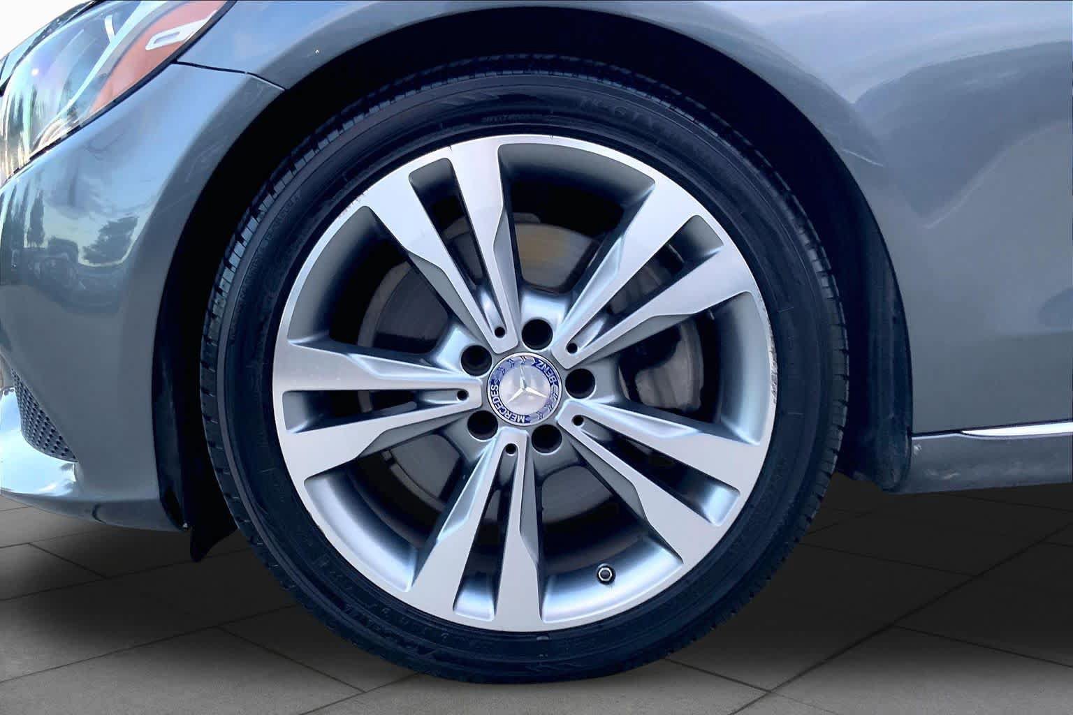 Used 2017 Mercedes-Benz C 300 Sedan image 11