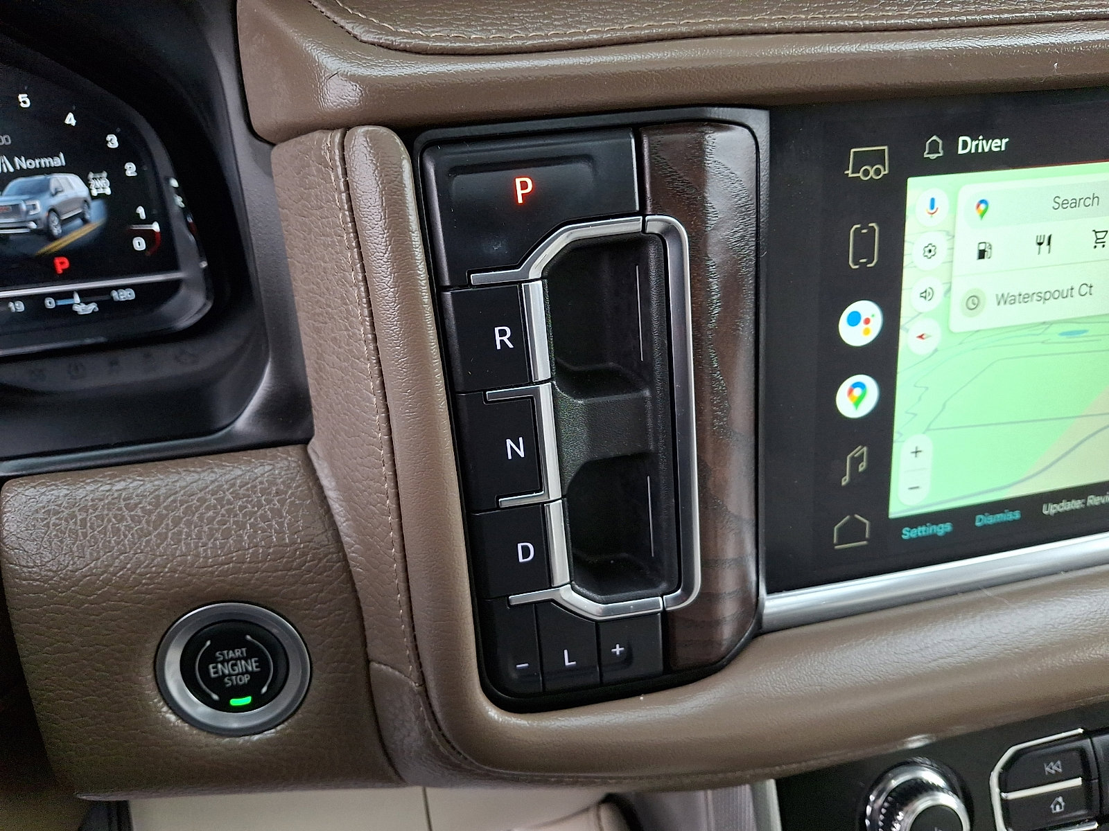 Certified 2022 GMC Yukon Denali w/ Denali Premium Package image 16