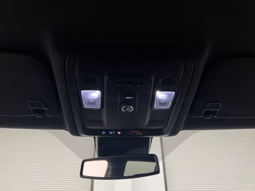 Used 2024 Chevrolet Suburban RST image 62