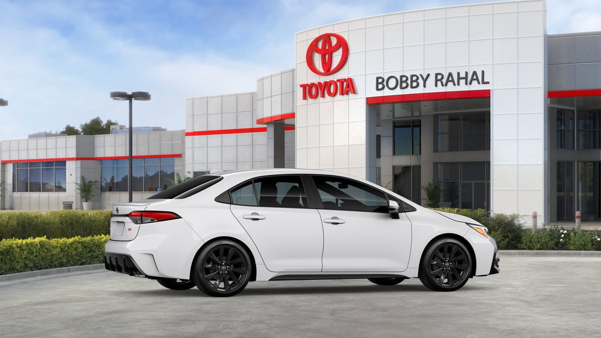 New 2026 Toyota Corolla SE w/ SE Package FWD image 11