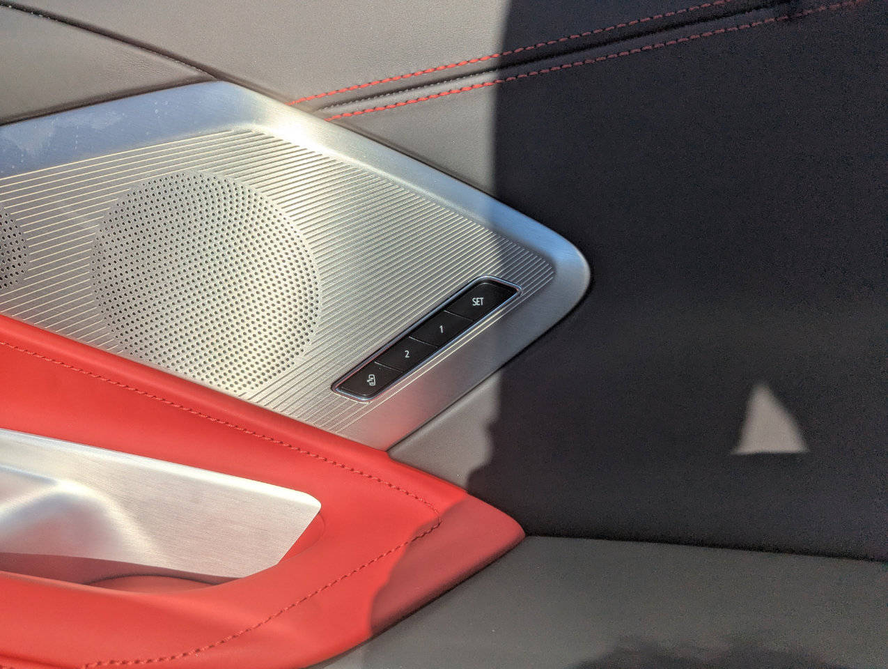 Used 2023 Chevrolet Corvette Stingray Premium Conv w/ Z51 Performance Package RWD image 42