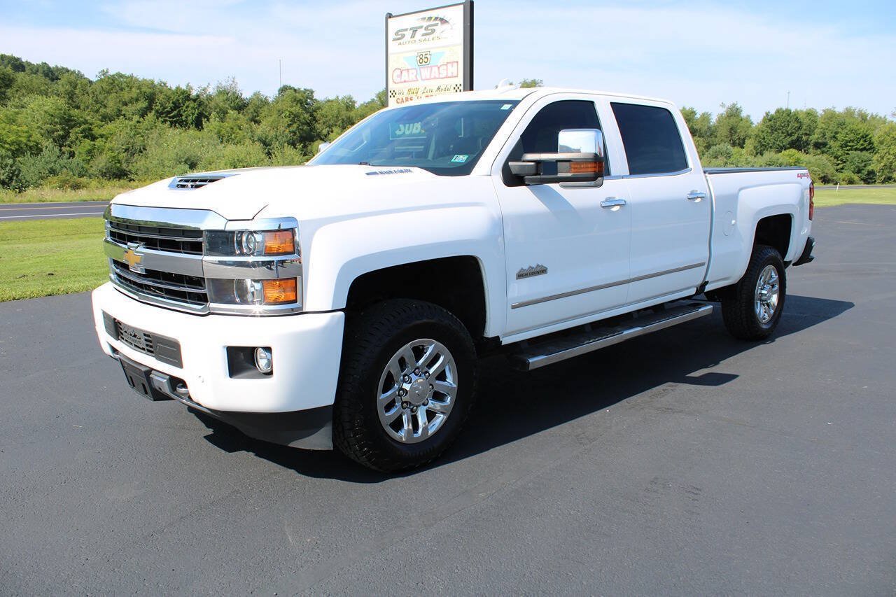 Used 2019 Chevrolet Silverado 3500 High Country w/ Duramax Plus Package AWD/4WD image 2
