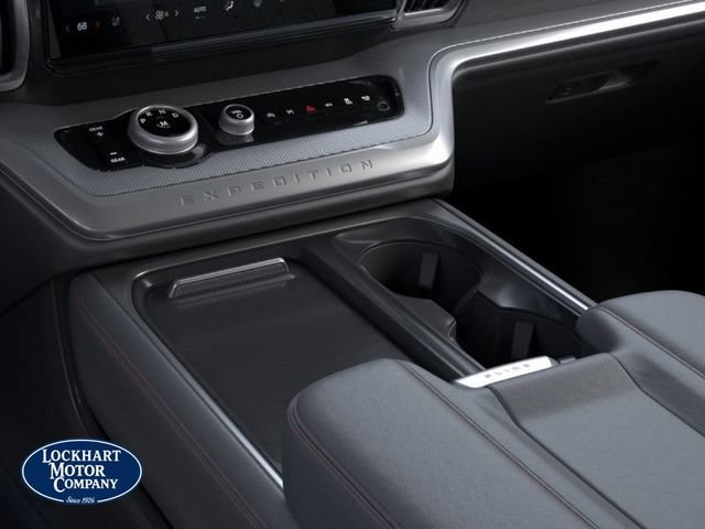 New 2025 Ford Expedition Active image 45