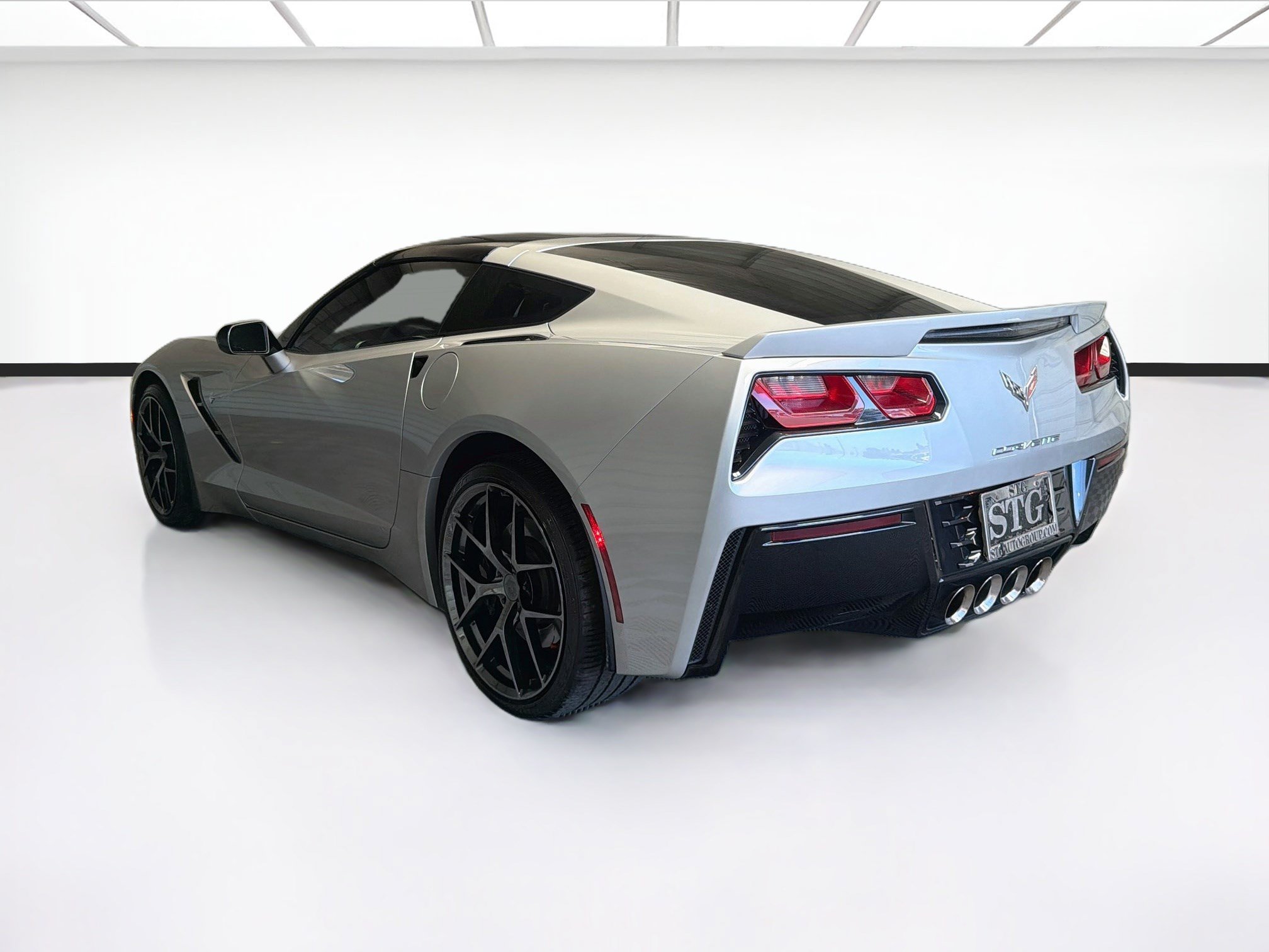 Used 2014 Chevrolet Corvette Stingray Coupe w/ 2LT Preferred Equipment Group RWD image 6