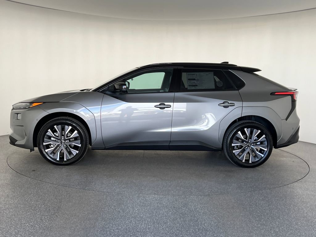 New 2026 Subaru Solterra image 2