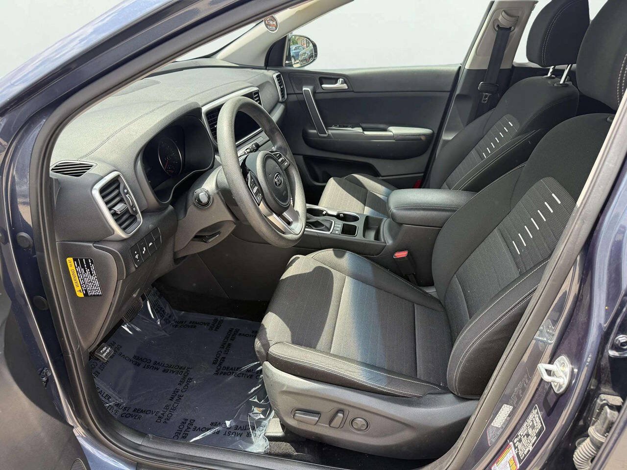 Used 2020 Kia Sportage LX w/ LX Popular Package AWD/4WD image 10